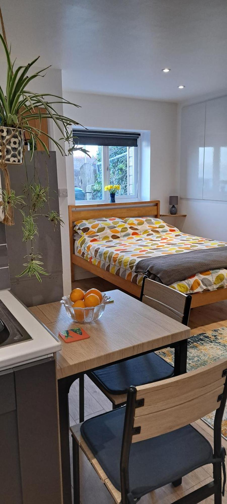 Modern Studio Apartment With Outstanding Views, Sleeps 2 Newlyn Exterior foto